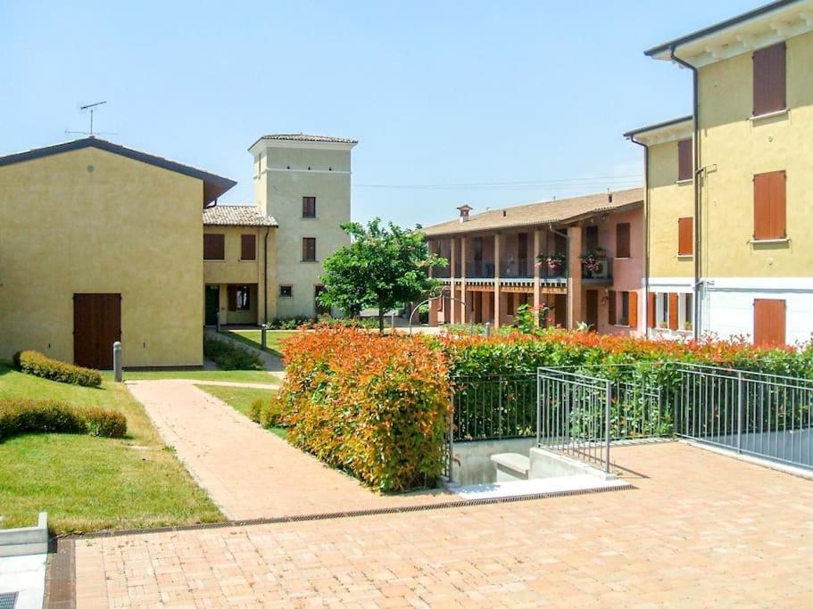 Zappello Holiday Pozzolengo Exterior photo